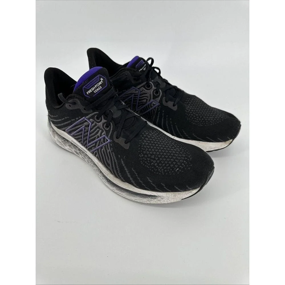 New Balance Fresh Foam Vongo Black and Purple Size 15 US / 14.5 UK